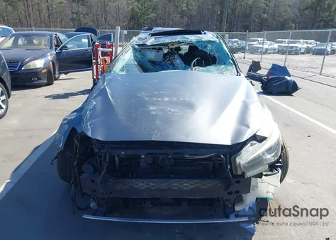 2018 Infiniti Q50 3.0T Luxe z USA, uszkodzony, nr VIN JN1EV7AP8JM359895